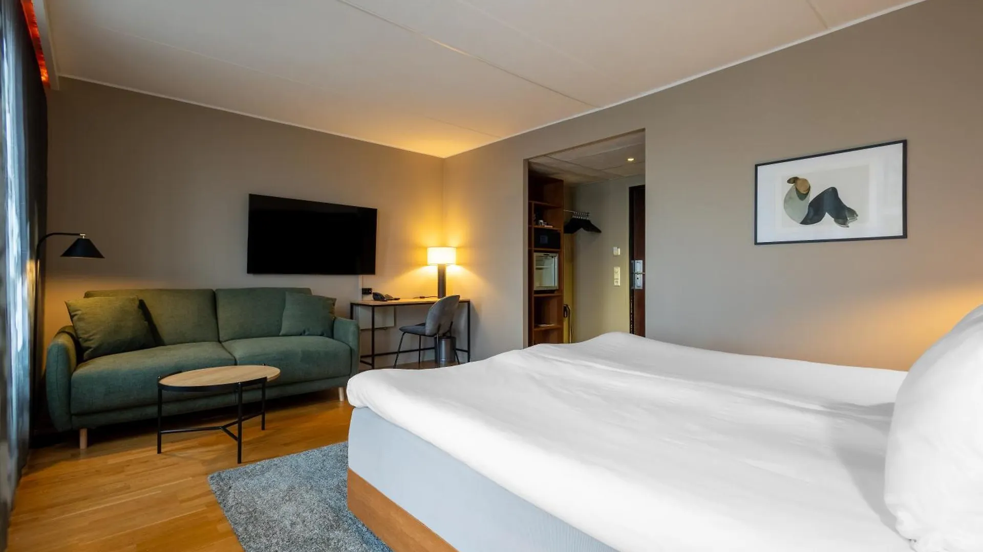 Hyatt Place Gothenburg Central 4*,  Sweden