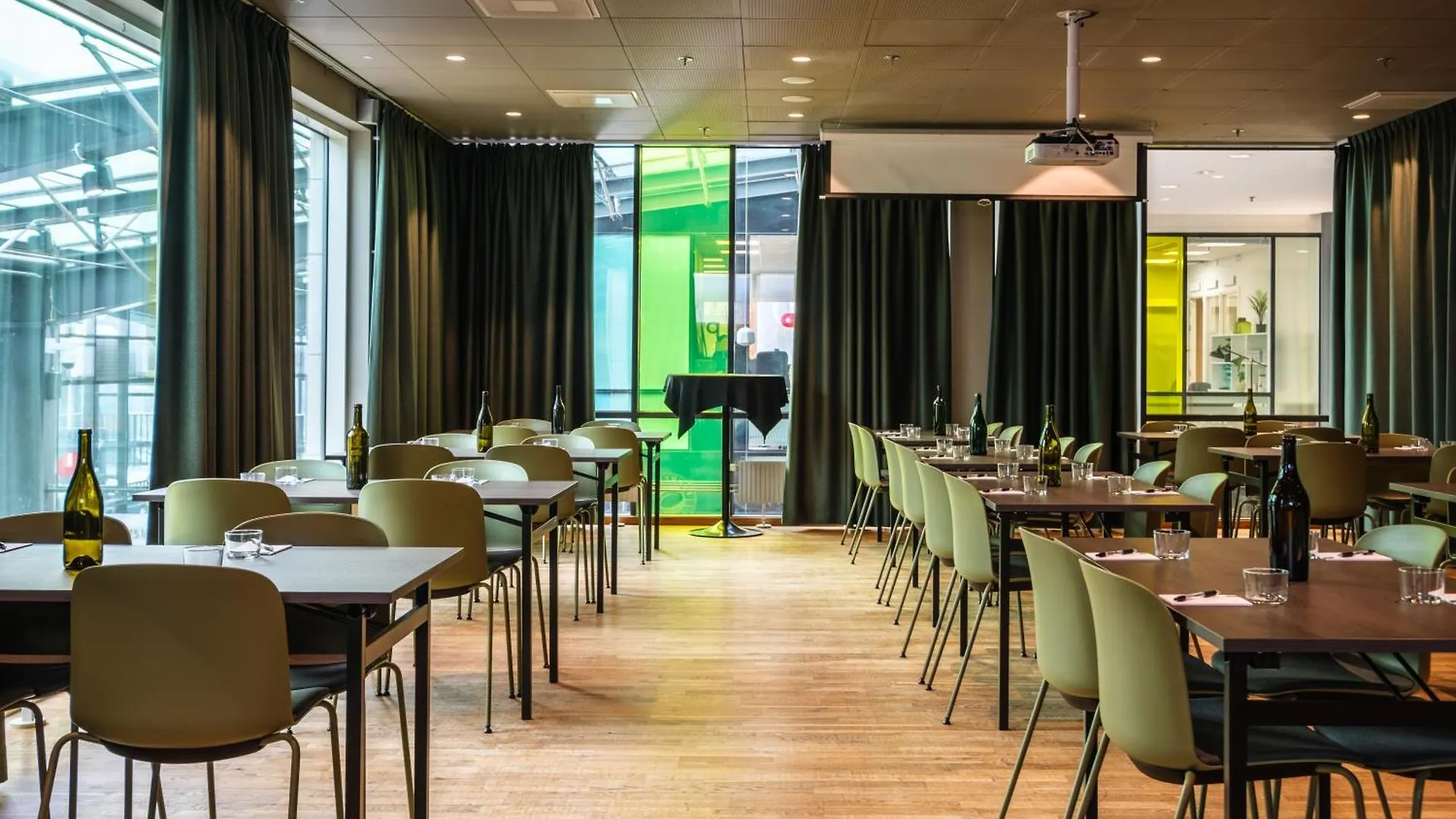 Hyatt Place Gothenburg Central 4*,