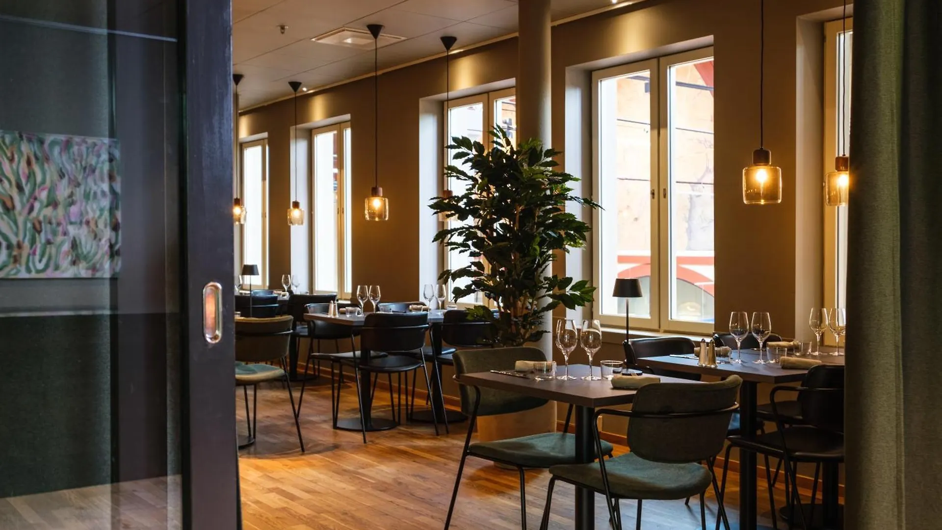 Hyatt Place Gothenburg Central 4*,